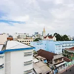 Chilling Rooftop Flat At District 1